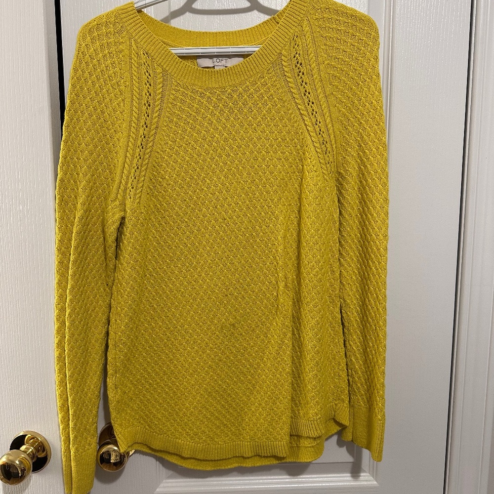 Full sleeves sweater